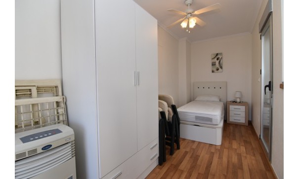 Återförsäljning - Radhus -
Guardamar del Segura