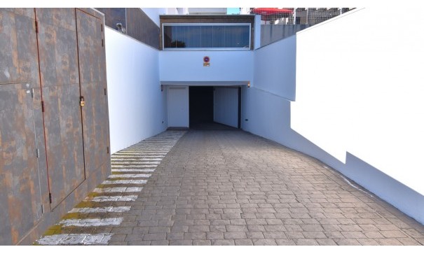 Återförsäljning - Radhus -
Guardamar del Segura