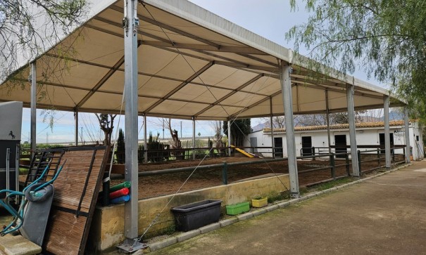 Resale - Finca Landgut -
Orihuela