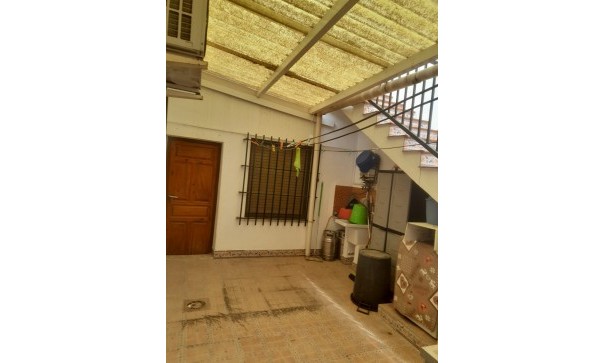 Sale - Town house -
San Isidro