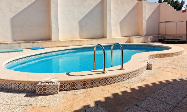 Sale - Detached Villa -
Torrevieja