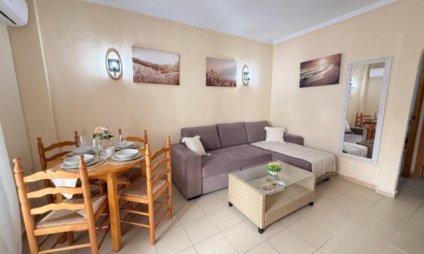 Resale - Wohnung Appartement -
Torrevieja - Cabo cervera