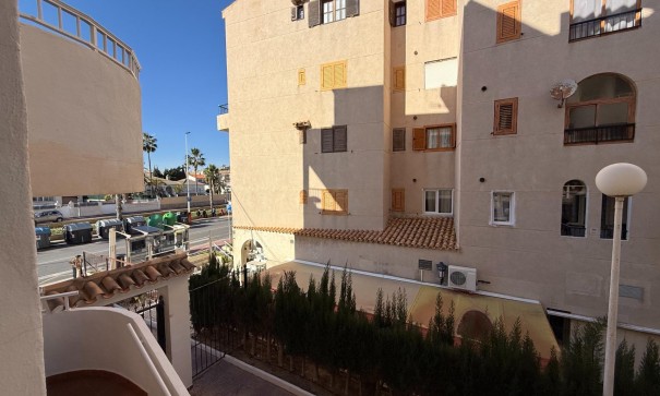 Resale - Wohnung Appartement -
Torrevieja - Cabo cervera