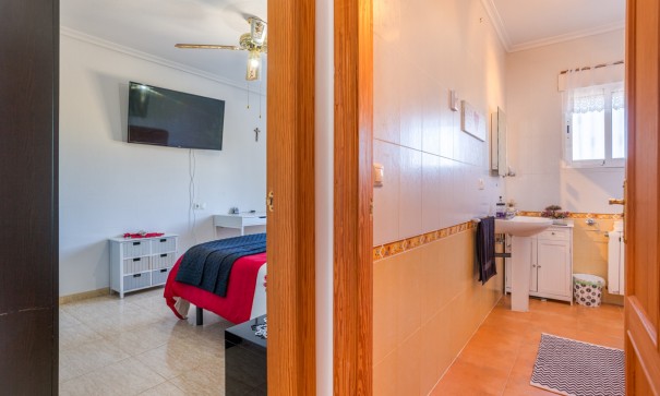 Sale - Finca Country Property -
La Zarza