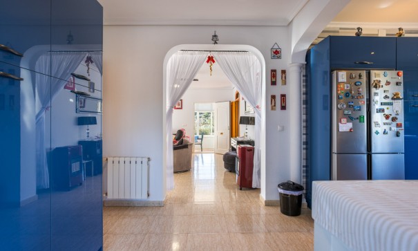 Sale - Finca Country Property -
La Zarza