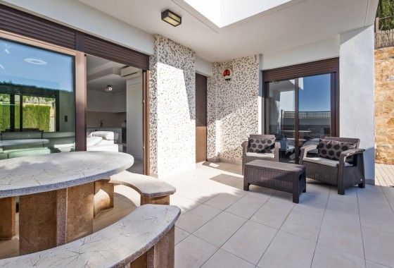 Revente - Villa Individuelle -
Algorfa