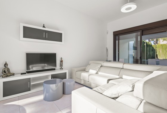 Revente - Villa Individuelle -
Algorfa