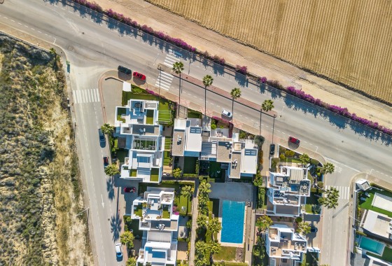 Revente - Villa Individuelle -
Algorfa