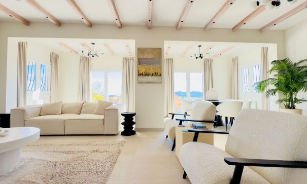 Videresalg - Fritliggende villa -
Monóvar