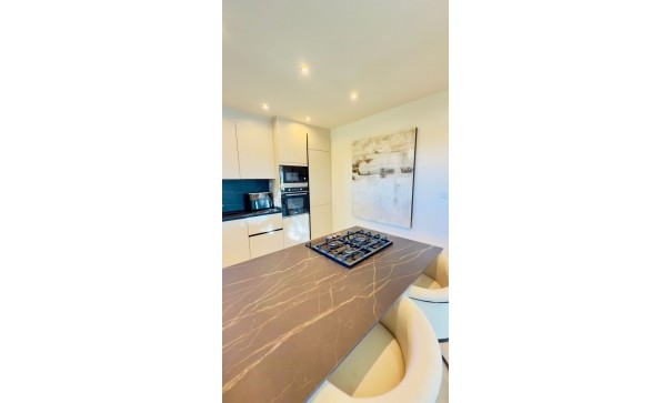 Videresalg - Fritliggende villa -
Monóvar