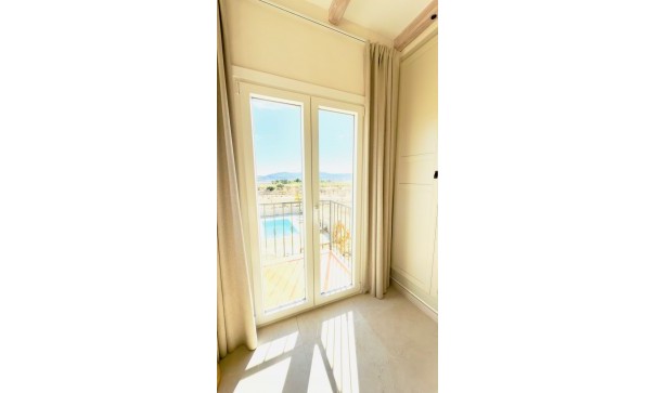 Videresalg - Fritliggende villa -
Monóvar