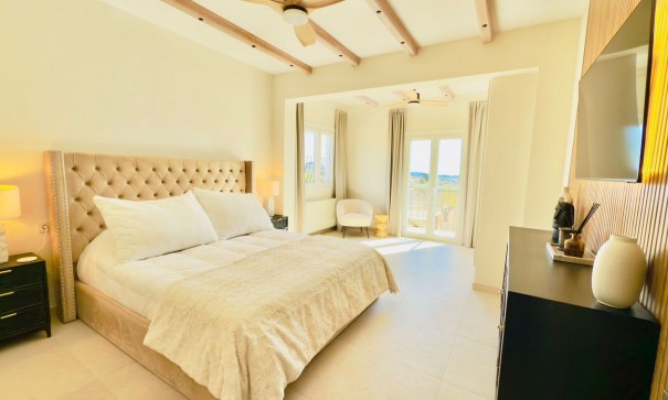 Videresalg - Fritliggende villa -
Monóvar