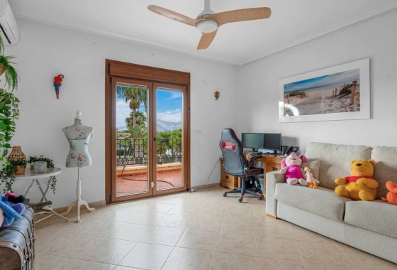 Sale - Detached Villa -
Orihuela