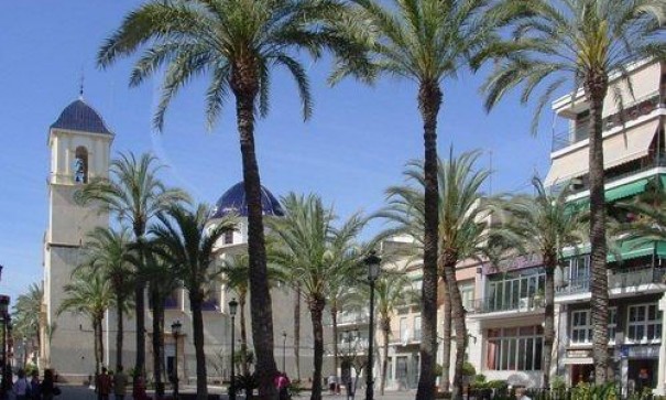 Obra Nueva - Casa de pueblo -
Dolores - Sector 2