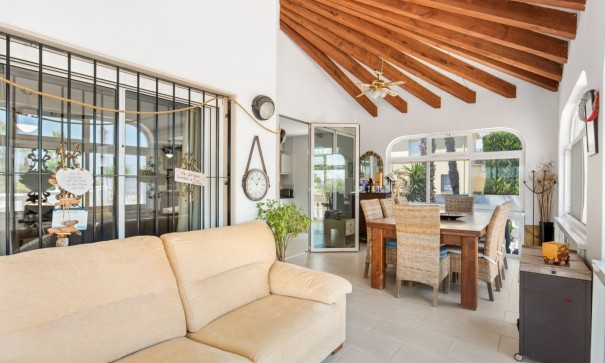 Sale - Finca Country Property -
Catral