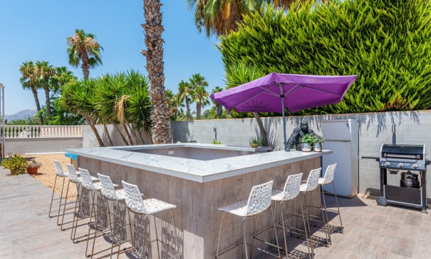 Sale - Finca Country Property -
Catral