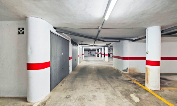 Herverkoop - Garage -
Torrevieja - torrevieja