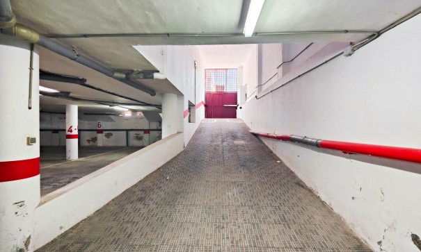 Herverkoop - Garage -
Torrevieja - torrevieja