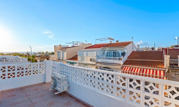 Revente - Appartement -
Torrevieja