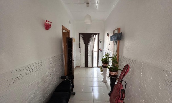 Återförsäljning - Radhus -
Jacarilla