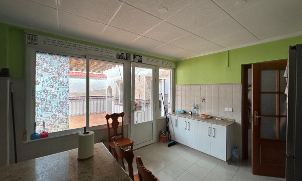 Återförsäljning - Radhus -
Jacarilla