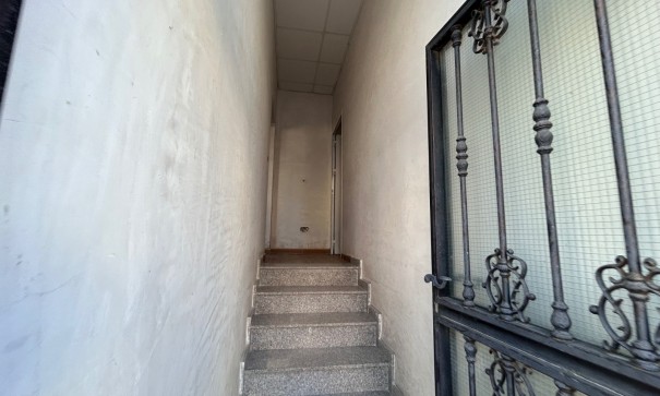 Återförsäljning - Kommersiell -
Jacarilla