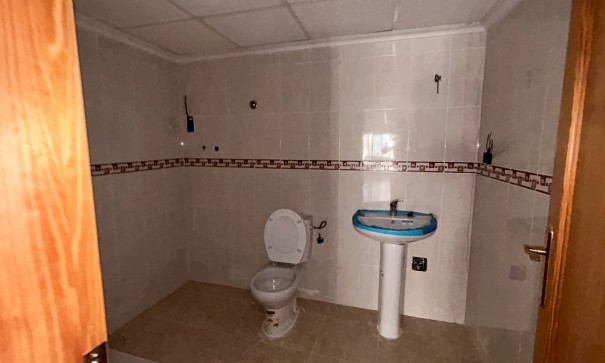 Återförsäljning - Kommersiell -
Jacarilla