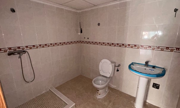 Återförsäljning - Kommersiell -
Jacarilla