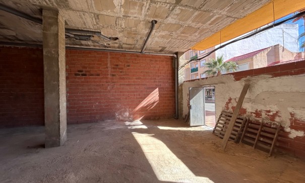 Återförsäljning - Kommersiell -
Jacarilla