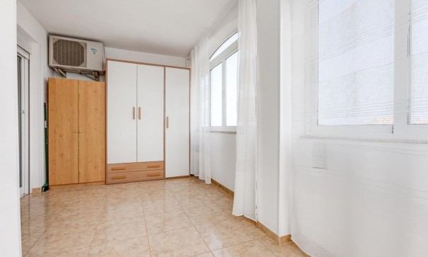 Återförsäljning - Lägenhet lägenhet -
Torrevieja - Torreblanca
