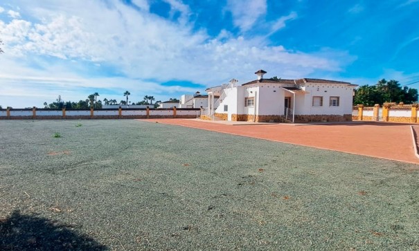 Videresalg - Finca landejendom -
Catral - Catral - Country