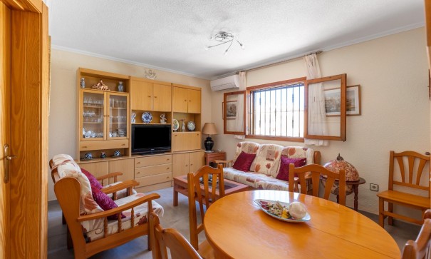 Sale - Detached Villa -
Torrevieja - Torreblanca