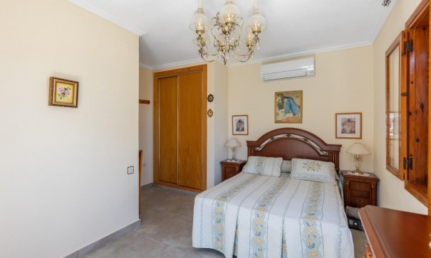Sale - Detached Villa -
Torrevieja - Torreblanca