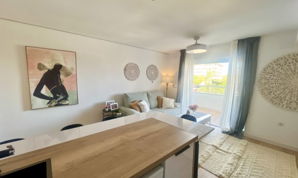 Återförsäljning - Lägenhet lägenhet -
Torrevieja - Punta Prima