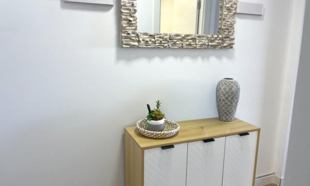 Återförsäljning - Lägenhet lägenhet -
Torrevieja - Punta Prima