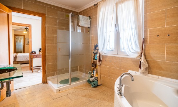 Videresalg - Fritliggende villa -
Torrevieja - LOS BALCONES - LOS ALTOS