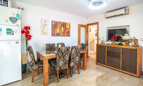 Videresalg - Fritliggende villa -
Torrevieja - LOS BALCONES - LOS ALTOS