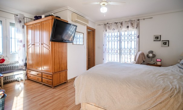 Videresalg - Fritliggende villa -
Torrevieja - LOS BALCONES - LOS ALTOS