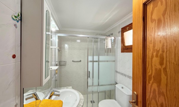 Herverkoop - Apartement Flat -
Torrevieja - La Mata