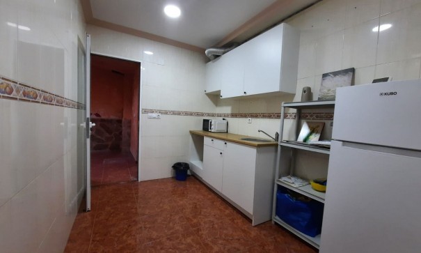 Återförsäljning - Radhus -
Salinas