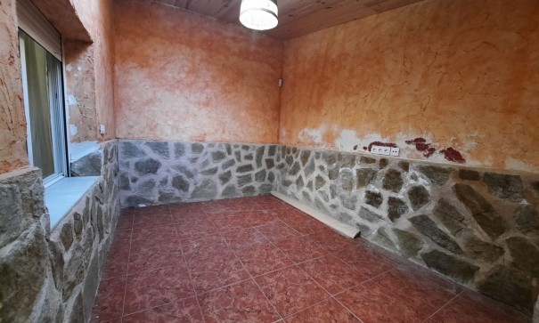 Återförsäljning - Radhus -
Salinas