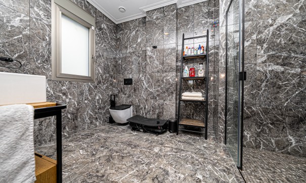 Sale - Detached Villa -
La Zenia - Beachside