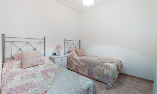 Sprzedaż - Apartament mieszkanie -
Torrevieja - Acequion