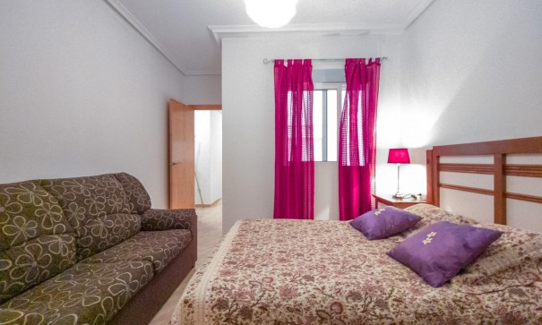 Sprzedaż - Apartament mieszkanie -
Torrevieja - Acequion