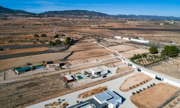 Sprzedaż - Finca nieruchomość wiejska -
Pinoso - Campo