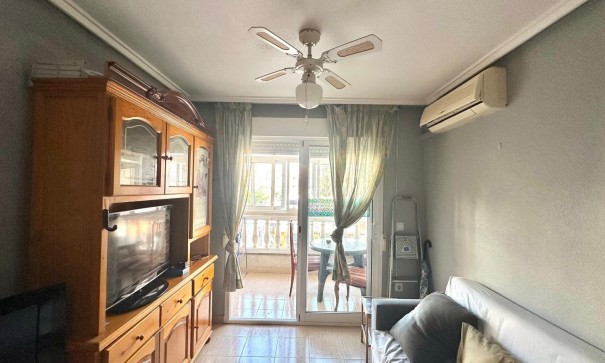 Sprzedaż - Apartament mieszkanie -
Torrevieja - torrevieja