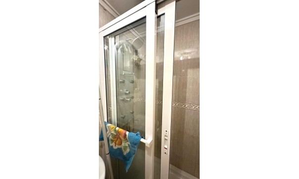 Sprzedaż - Apartament mieszkanie -
Torrevieja - torrevieja