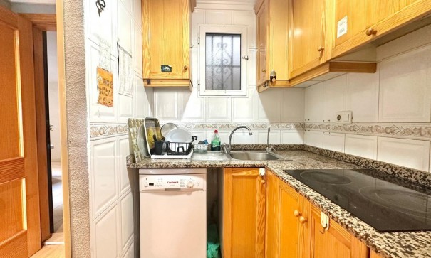 Sprzedaż - Apartament mieszkanie -
Torrevieja - torrevieja