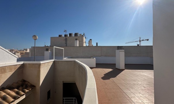 Sprzedaż - Apartament mieszkanie -
Torrevieja - torrevieja