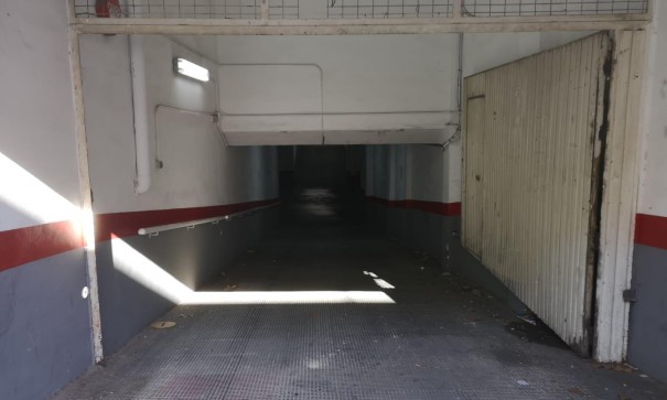 Sale - Garage -
Torrevieja - Estacion de autobuses